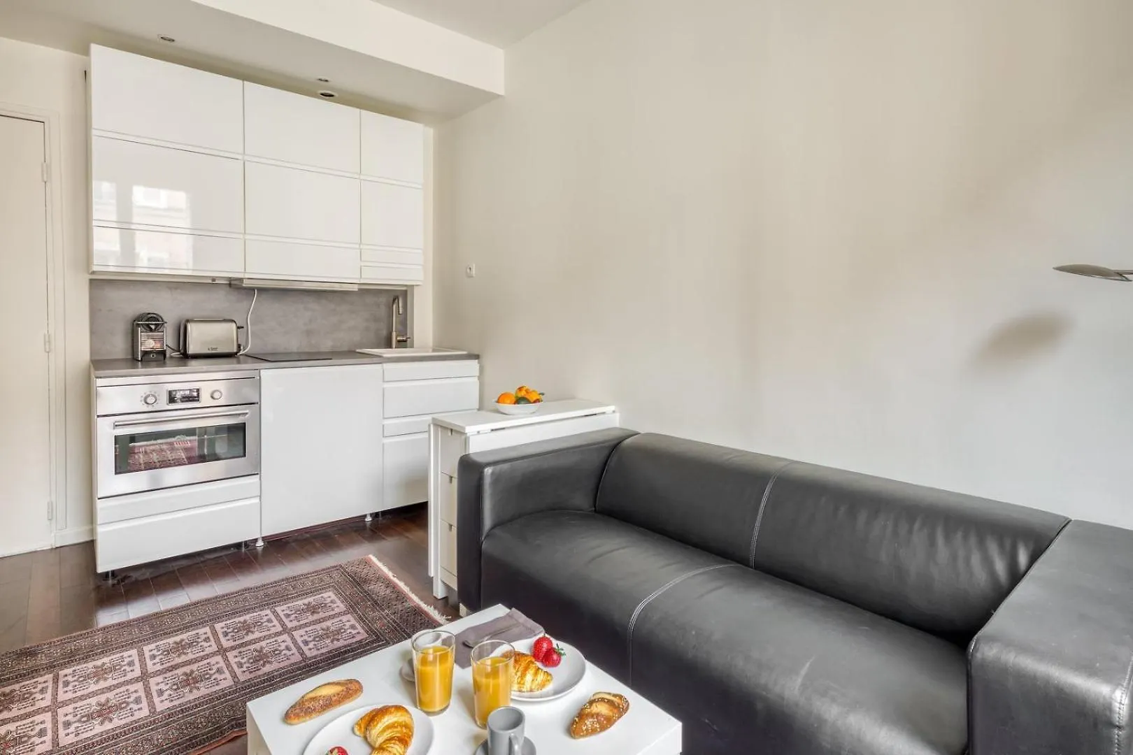 Charming Close To Gare De Lyon פריז