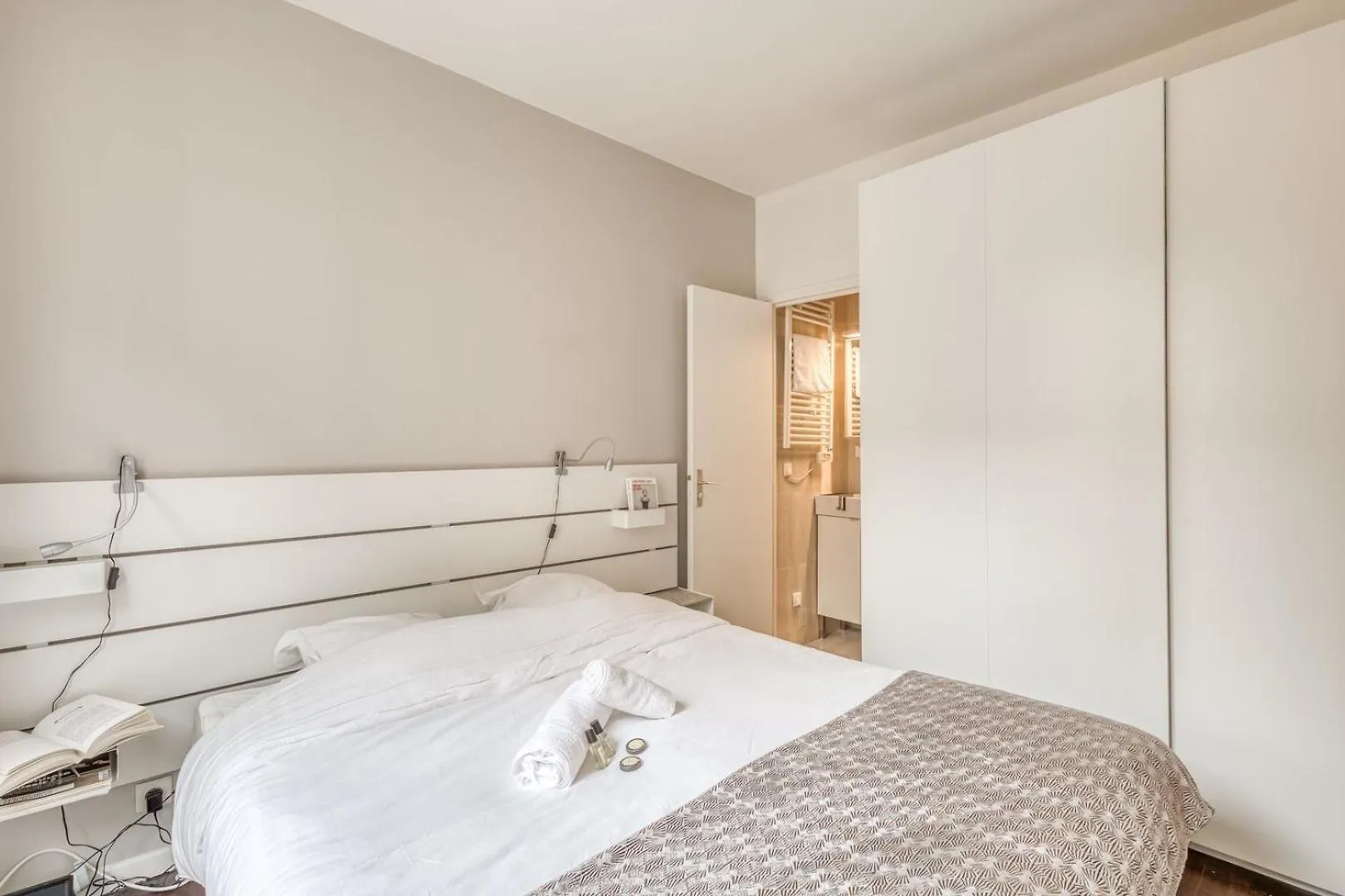Charming Close To Gare De Lyon Paris